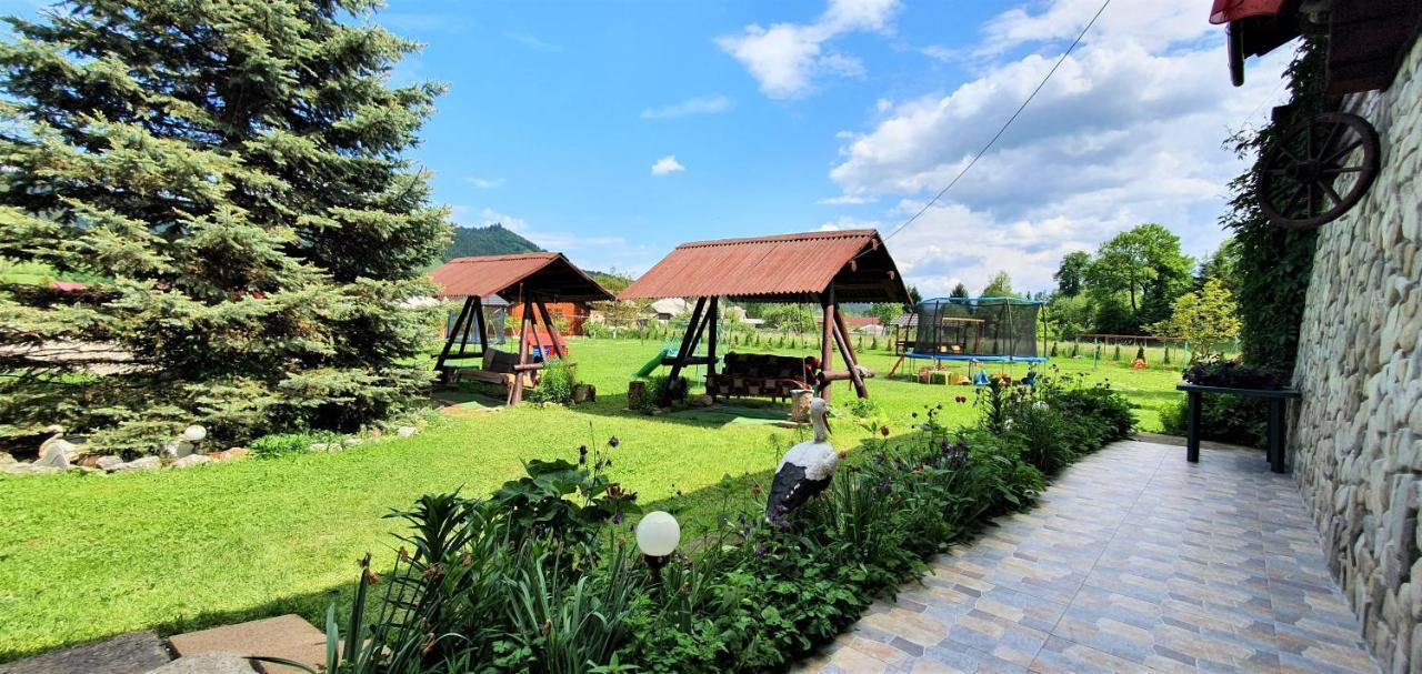 Casa De Vacanta Silvia בית הארחה *
